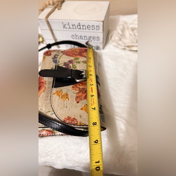 Patricia Nash Multicolor Floral Crossbody Bag - Picture 6 of 12